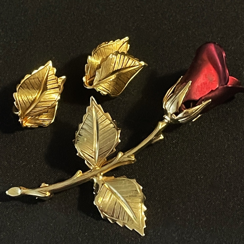 ✨Elegant Vintage Giovanni Figural Leaves Clip-on Earrings and Brooch